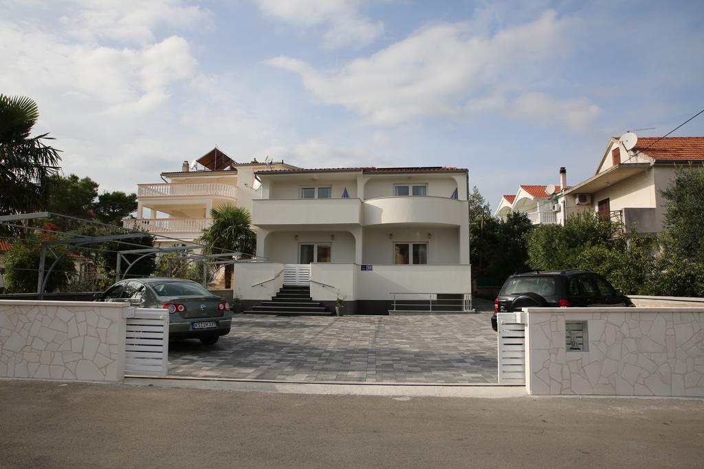 Apartments Gabrijel โวดีเซ ภายนอก รูปภาพ