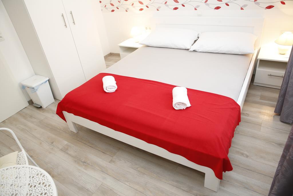 Apartments Gabrijel โวดีเซ ภายนอก รูปภาพ