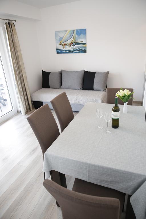Apartments Gabrijel โวดีเซ ภายนอก รูปภาพ