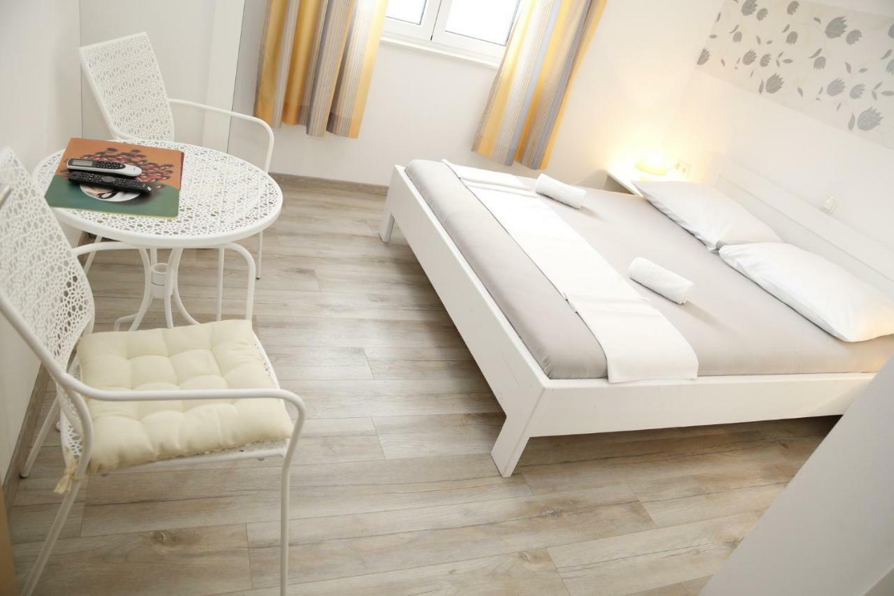 Apartments Gabrijel โวดีเซ ห้อง รูปภาพ